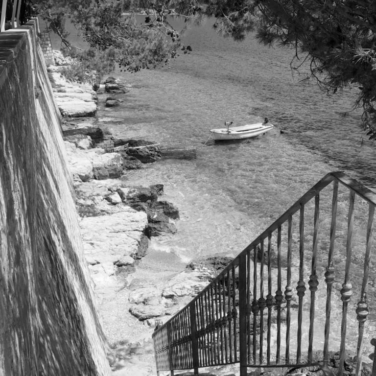 White House Apartments Korcula Town Room photo